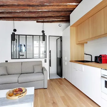 Studio 2p Renove Rue Des Archives Marais Clim 3 * Paryż