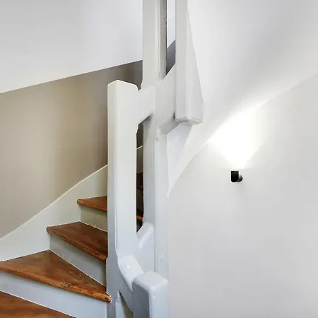 Studio 2p Renove Rue Des Archives Marais Clim 3 *